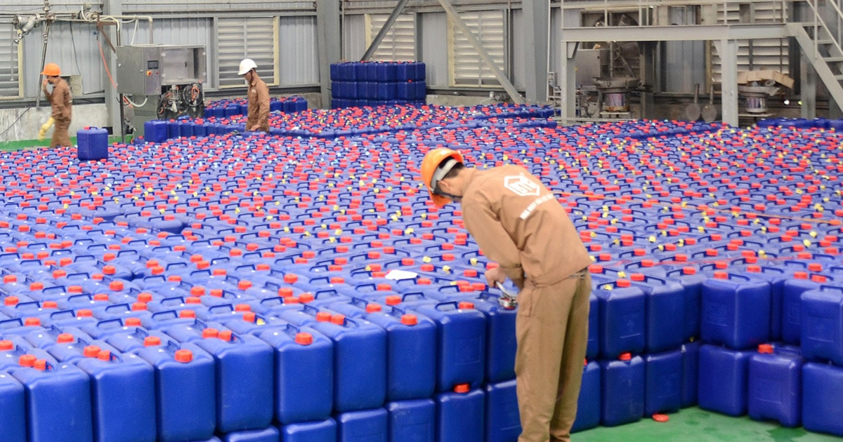 'Cỗ máy in tiền' của Hóa chất Đức Giang (DGC) báo lãi năm 2025 tăng 31%