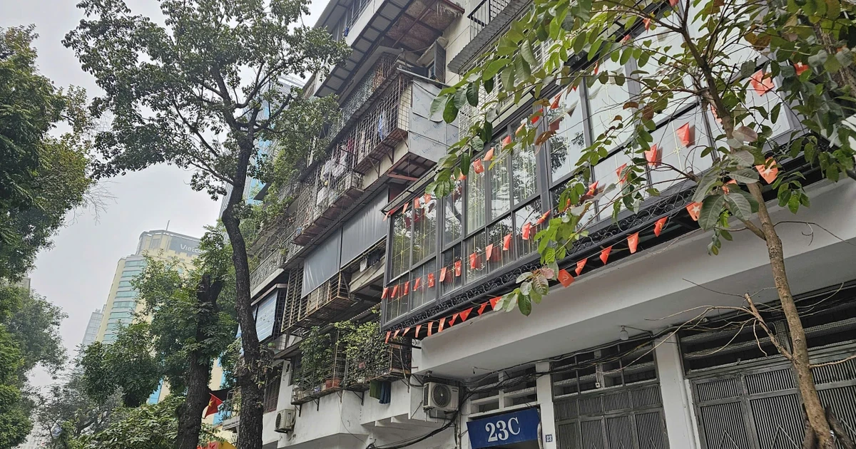 Nhà tập thể cũ ở Hà Nội bỗng nhiên 'hét giá' hơn 360 triệu đồng/m2