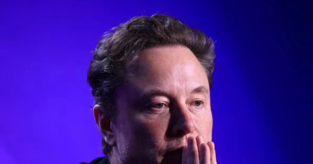 Tỷ phú Elon Musk bất ngờ góp mặt trong cuộc điện đàm của Tổng thống ...
