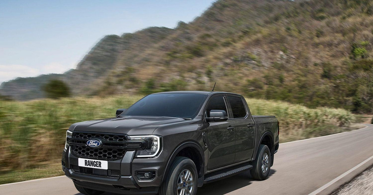 Ngoại lệ gọi tên Ford Ranger: Doanh số lao dốc, giá bán vẫn tăng hàng ...