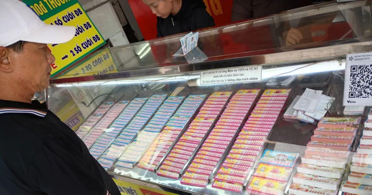 Người mua vé số có thể đối mặt án phạt 15 triệu đồng từ ngày 30/11 nếu vướng phải quy định này