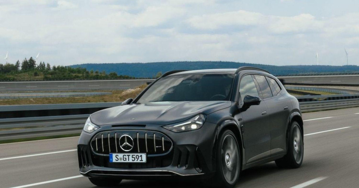 Siêu SUV điện Mercedes sạc 10 phút chạy được 450 km, công suất 1.153 mạnh chưa từng thấy