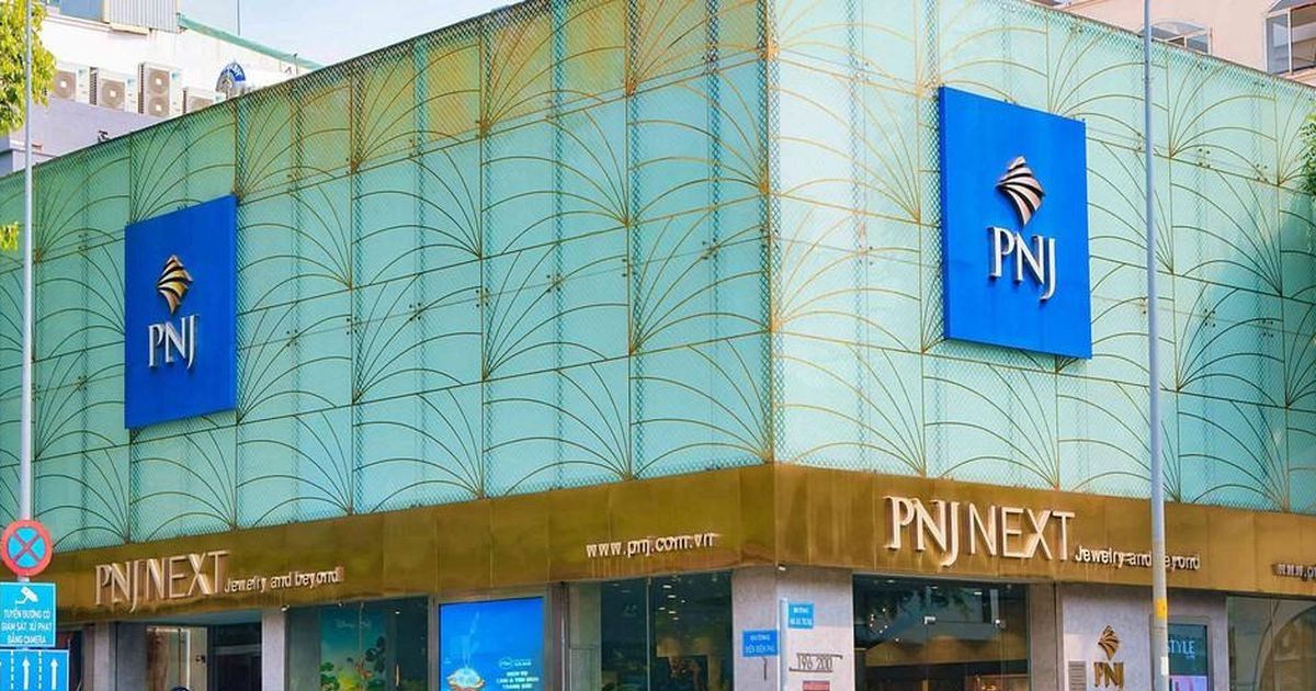 PNJ lỗ 3 tỷ đồng mỗi ngày, tiền mặt giảm mạnh dù đã vay 700 tỷ từ bà Cao Thị Ngọc Dung