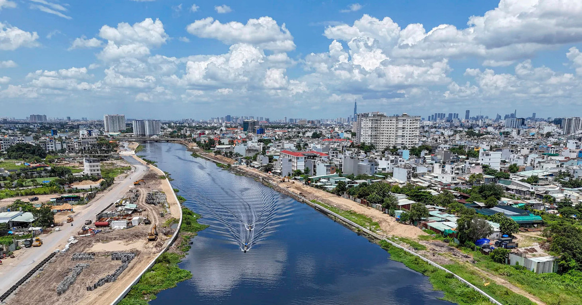 Dự án cải tạo kênh dài nhất TP. HCM gặp khó, lùi tiến độ đến giữa năm 2027
