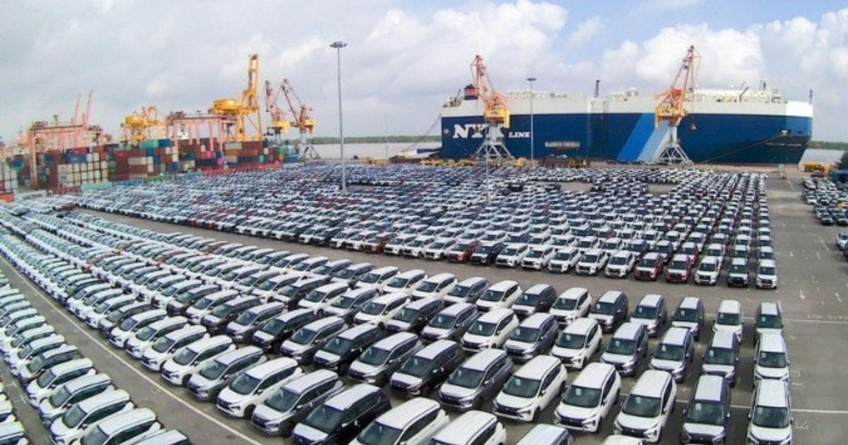 Chi hơn 10 tỷ USD nhập ô tô và linh kiện sau 9 tháng: Người Việt chuộng xe Indonesia, nhà thầu gom xe chuyên dụng Trung Quốc