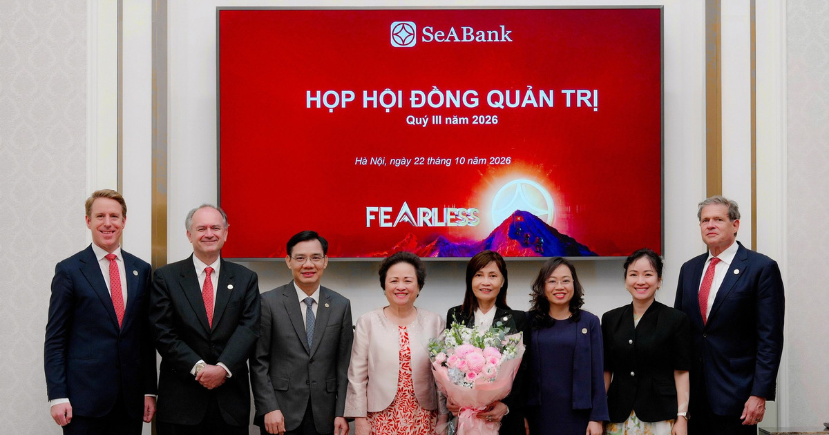 Chân dung tân Chủ tịch HĐQT SeABank: Nữ tướng có hơn 26 năm gắn bó với Vietcombank