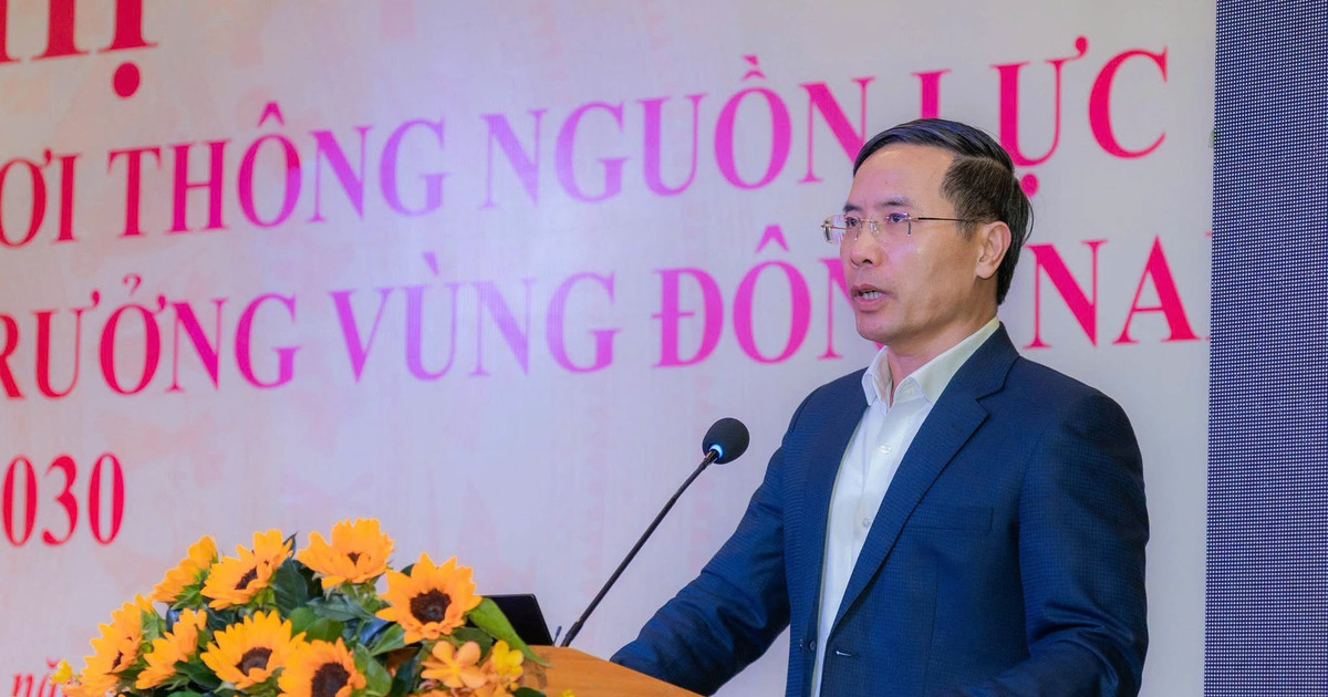 NHNN cùng TP. HCM bàn cách khơi thông nguồn vốn 757.000 tỷ đồng cho 15 dự án trọng điểm