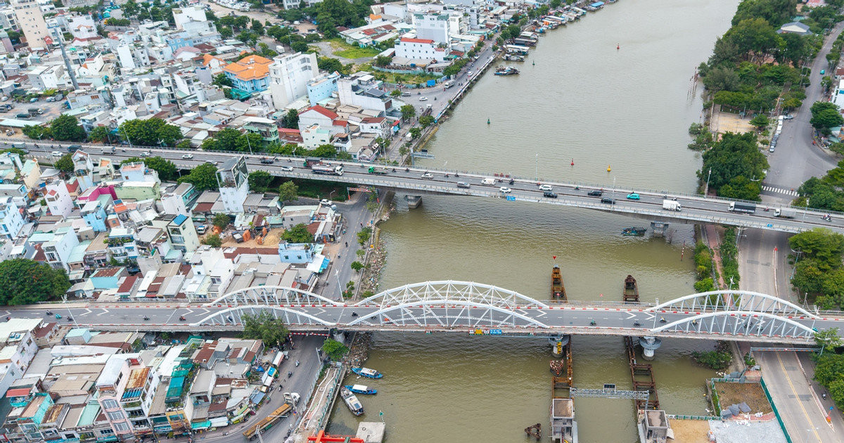 Thành phố giàu nhất Việt Nam sắp xây 2 cây cầu nghìn tỷ, thay thế cầu trăm tuổi bị phá dỡ và giải cứu kẹt xe phía Nam