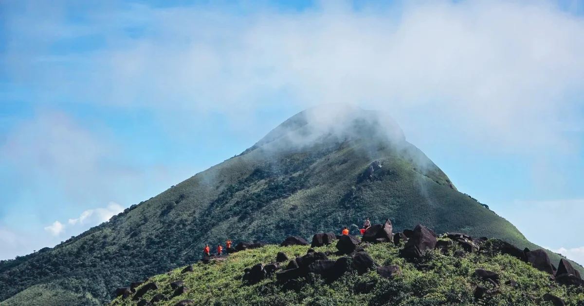 Ngọn núi sắp được xây ‘Bà Nà Hills thứ 2’: Quần thể hơn 167ha trên núi ...