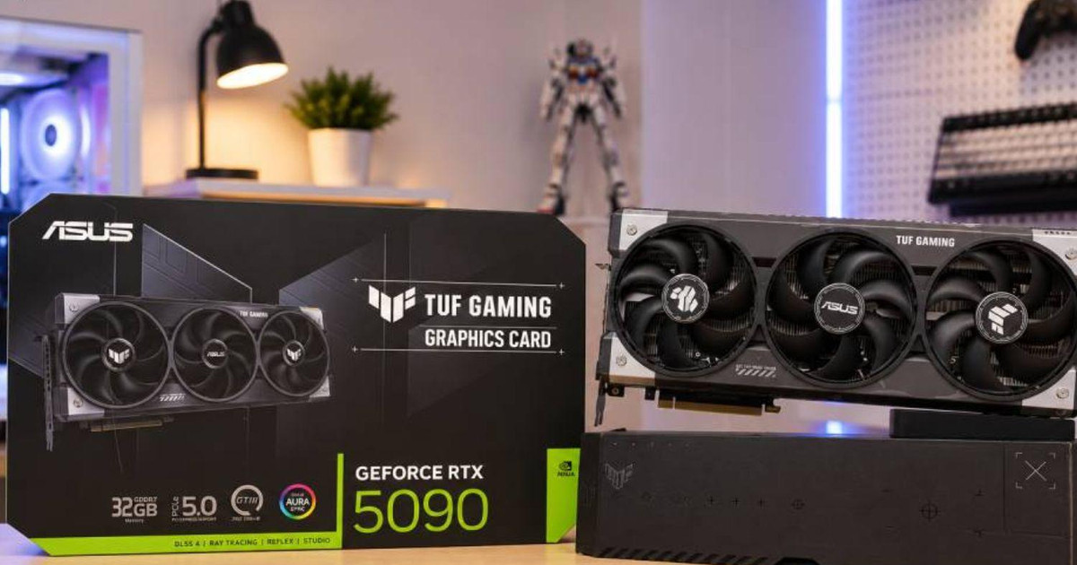 Card RTX 5090 đắt đỏ đang được gom số lượng lớn tại các xưởng gia công Trung Quốc để tháo rời lấy chip, game thủ có tiền cũng khó mua