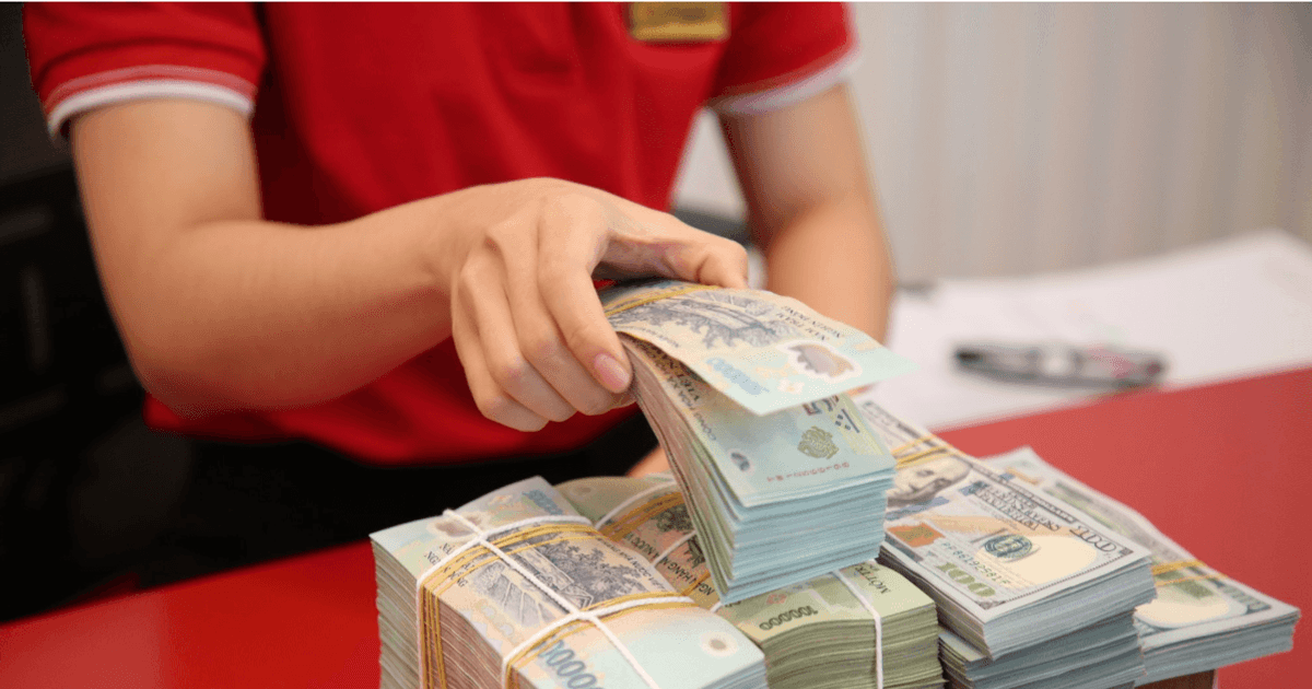 Một ngân hàng đưa lãi suất gửi tiết kiệm về gần 0%/năm