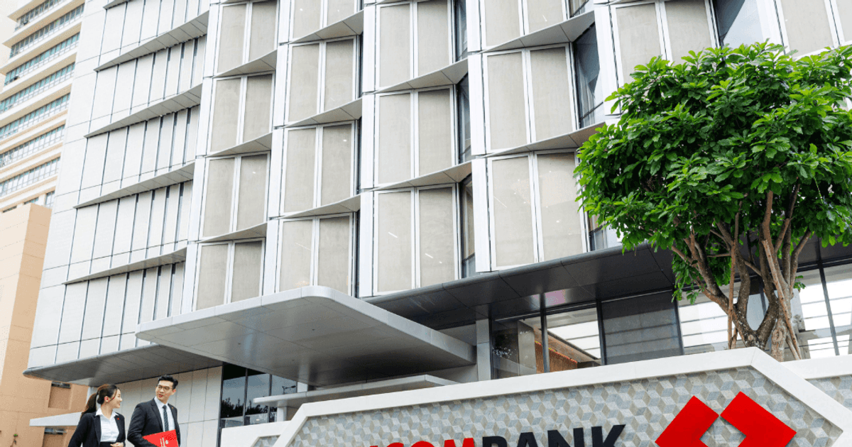 Techcombank giảm tỷ trọng tín dụng bất động sản, hướng dòng vốn vào xây dựng