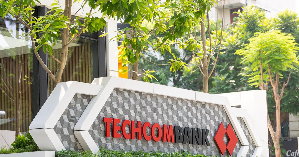 Được Fitch nâng xếp hạng lên BB, Techcombank tiếp tục tăng sức hấp dẫn với nhà đầu tư