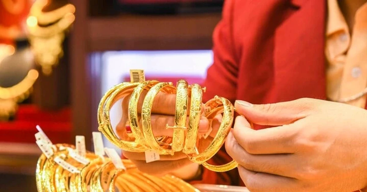 NHNN thay đổi quy định về thời hạn cấp phép xuất nhập khẩu vàng nguyên liệu