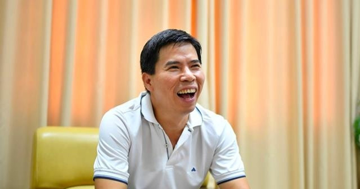 Ông Nguyễn Đức Tài tuyển thêm 12.000 người về làm việc, lợi nhuận Thế Giới Di Động lập kỷ lục