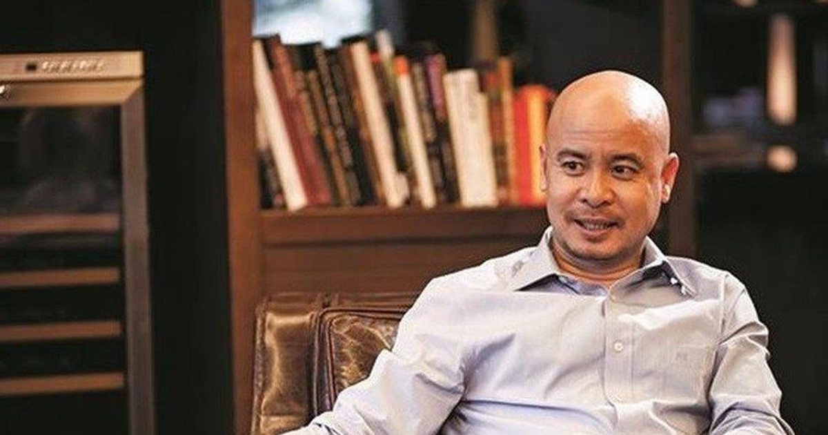 Từ 100.000 đồng dựng nên cơ ngơi, ‘vua cà phê’ Đặng Lê Nguyên Vũ dùng món đồ giá chỉ 75.000 đồng, người lao động nghèo cũng thấy quen thuộc