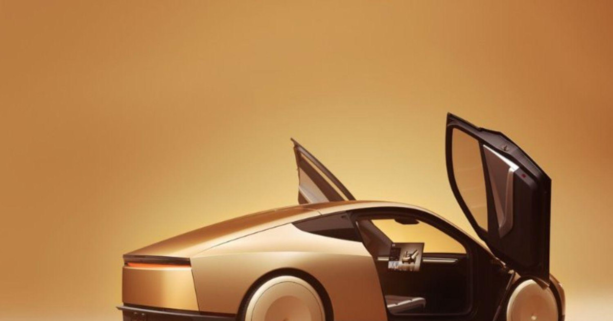 Cuộc chiến xe điện thêm nhiệt: Tesla chính thức tuyển quân tại Việt Nam và nước cờ bí ẩn trên đấu trường trạm sạc?