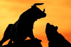 Cổ phiếu dầu khí bứt phá dòng tiền lan tỏa VN-INdex có nhịp chỉnh