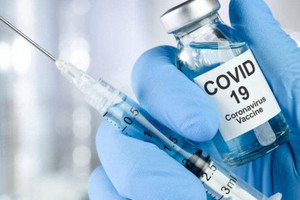 Tiêm vaccine toàn diện mới cứu được nền kinh tế