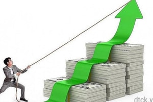 Thị trường chứng khoán cuối năm tiềm ẩn nhiều rủi ro ?