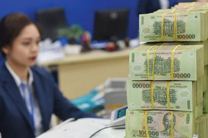 Thu nhập nhân viên ngân hàng nào tăng mạnh nhất trong nửa đầu năm 2021?
