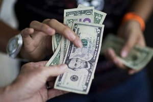 Đồng USD tăng mạnh nhất trong vòng 7 tuần gần đây