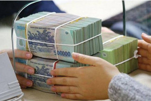 Lượng tiền "khủng" hơn 100.000 tỷ được bơm ra thị trường trong tháng 8/2021