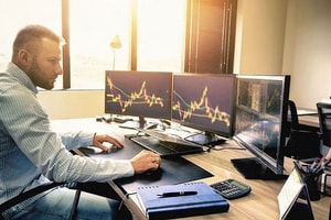 Khối ngoại bán ròng hơn 500 tỷ đồng phiên VN-Index hồi phục, bất ngờ ở HPG
