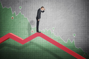 Dòng tiền bắt đáy đầu tuần chưa nhập cuộc, VN-Index tiếp tục điều chỉnh