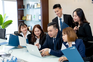 Tự doanh chứng khoán bán ròng áp đảo phiên cuối tuần