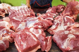 Giá heo hơi hôm nay 20/12: Giảm nhẹ trên cả ba miền