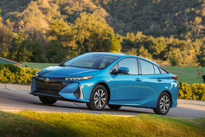 Sử dụng xe hybrid tiết kiệm hơn 22 triệu đồng mỗi năm