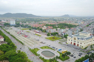 "Trùm BOT" Tasco (HUT) lại bán con...