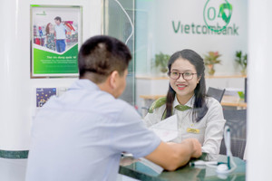 Vietcombank miễn phí chuyển tiền online từ 1/1/2022