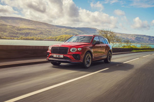 Bentley Bentayga S 2022 sắp về Việt Nam