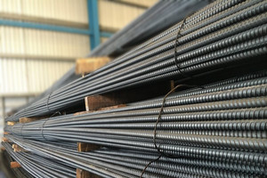 Giá thép xây dựng hôm nay 11/1: Thép thanh quay đầu đi xuống