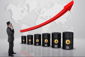 Giá xăng dầu hôm nay 12/2: Dầu thô bất ngờ tăng hơn 3%