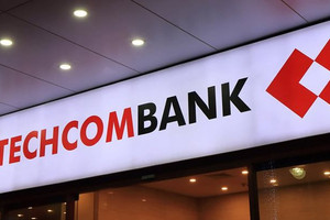 Người nhà Phó Tổng Giám đốc Techcombank muốn bán 150.000 cổ phiếu TCB