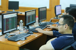 Chuyên gia "Bí mật đồng tiền": Sóng cổ phiếu dầu khí chỉ là sóng ngắn, NĐT sẽ bị "quật ngã" nếu không "tỉnh đòn"