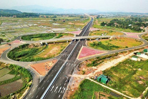 Duyệt đầu tư Dự án cao tốc TP. HCM - Thủ Dầu Một - Chơn Thành