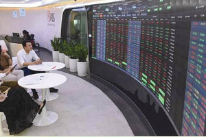 Khuyến nghị cổ phiếu ngày 28/4: HPG, VND, DRC