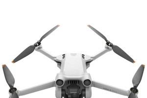 DJI Mini 3 Pro: Máy bay camera không người lái