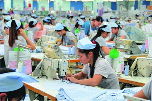 Doanh nghiệp dệt may: Nhiều rào cản cho xuất khẩu nửa cuối năm 2022