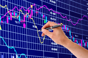 Công ty chứng khoán nhận định thị trường ngày 21/10: VN-Index có thể hồi phục, hướng lên đích 1.08x