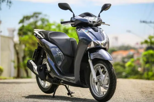 Bảng giá xe máy Honda SH 2022 mới nhất ngày 4/11/2022