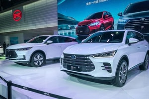 Vì sao mua xe điện tại Trung Quốc lại dễ hơn mua xe điện ở châu Âu?