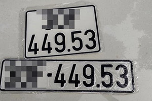 Đề xuất không phát hành biển ô tô có số cuối 49, 53