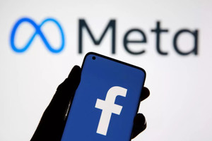 Meta sa thải hàng loạt nhân viên có liên quan chiếm giữ tài sản Facebook