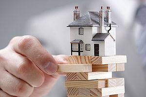 Cổ phiếu VN30 bị bán mạnh phiên ATC, nhiều mã rụng trần về "giá vàng - giá đỏ"