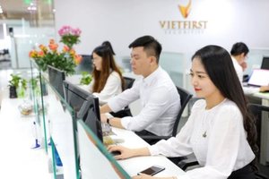 Chứng khoán Nhất Việt (VFS) rút hồ sơ niêm yết sàn HOSE 8 tháng sau ĐHCĐ